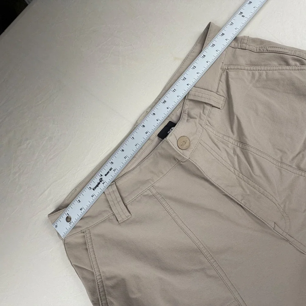The North Face Paramount Peak II Shorts Mens 34 Tan Khaki Hiking Cargo‎ Outdoor